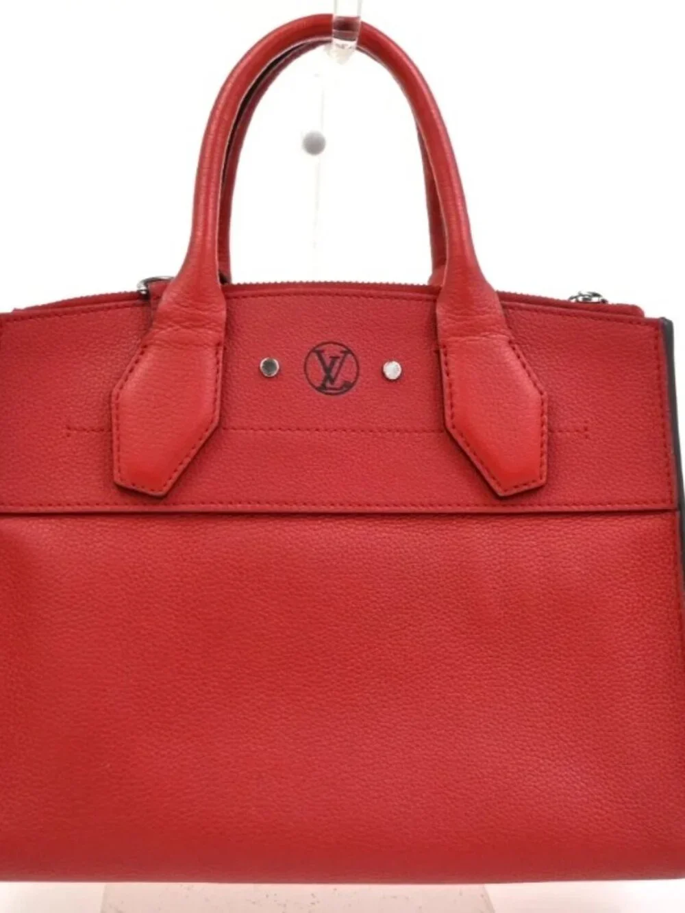 Louis Vuitton please check